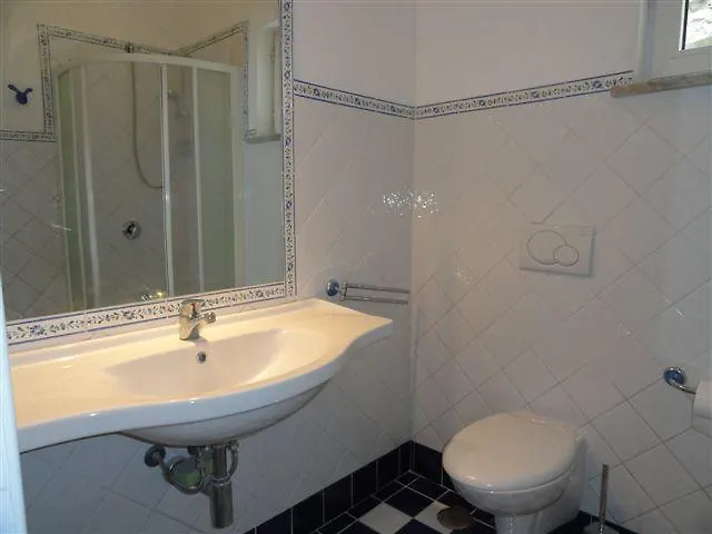 Monolocali Giancos 아파트 *