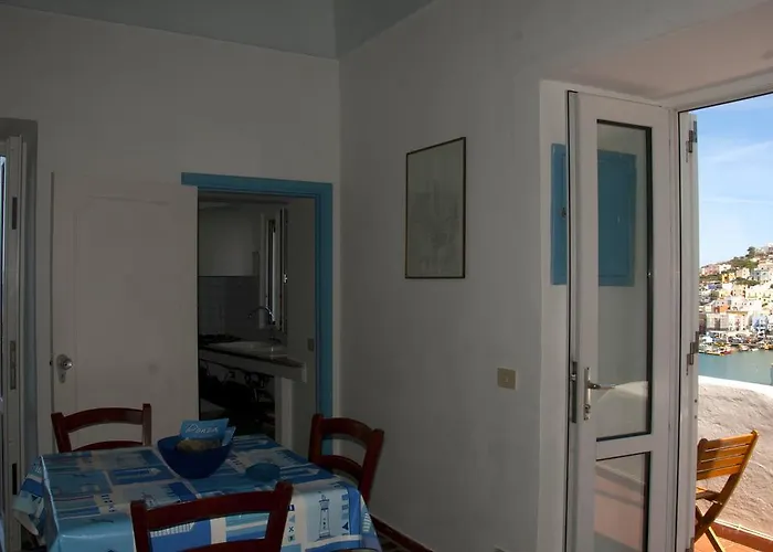 아파트 Monolocali Giancos 폰차