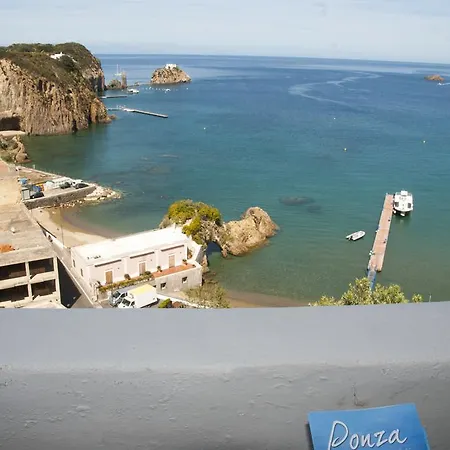 Apartment Monolocali Giancos Ponza
